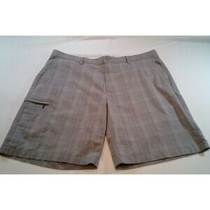 Greg Norman for Tasso Elba Men's Golf Shorts Size 40 Gray Plaid Shark Logo